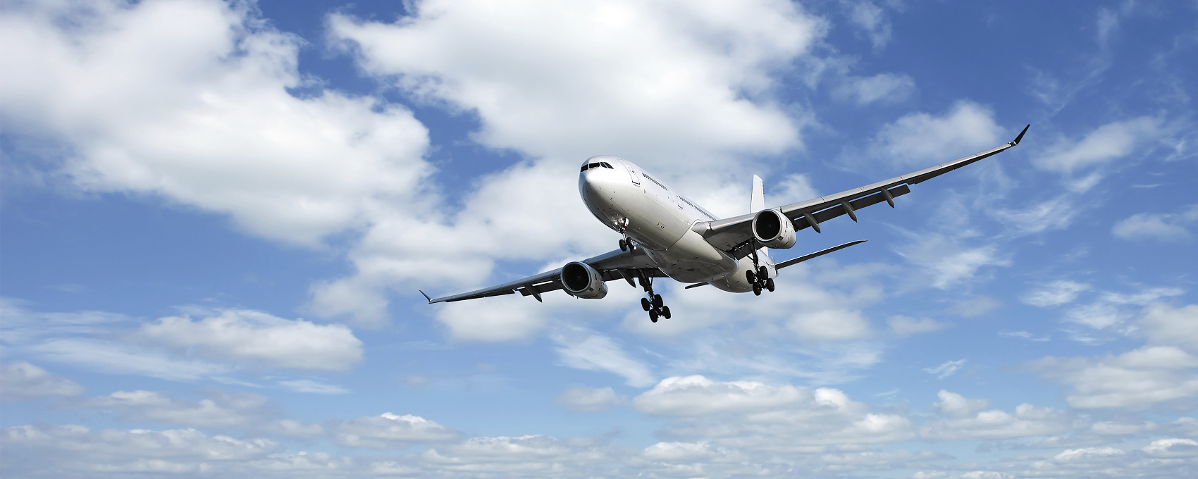 上海航空货运:依托机场使航空货运大步腾飞,驶向广阔未来
